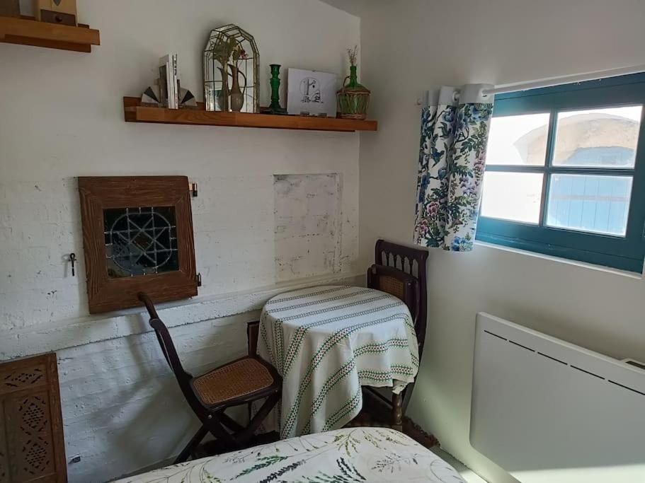 L'Atelier-Chambrette Dans Le Jardin Avec Salle De Bains, Sans Cuisine Troo Exterior photo